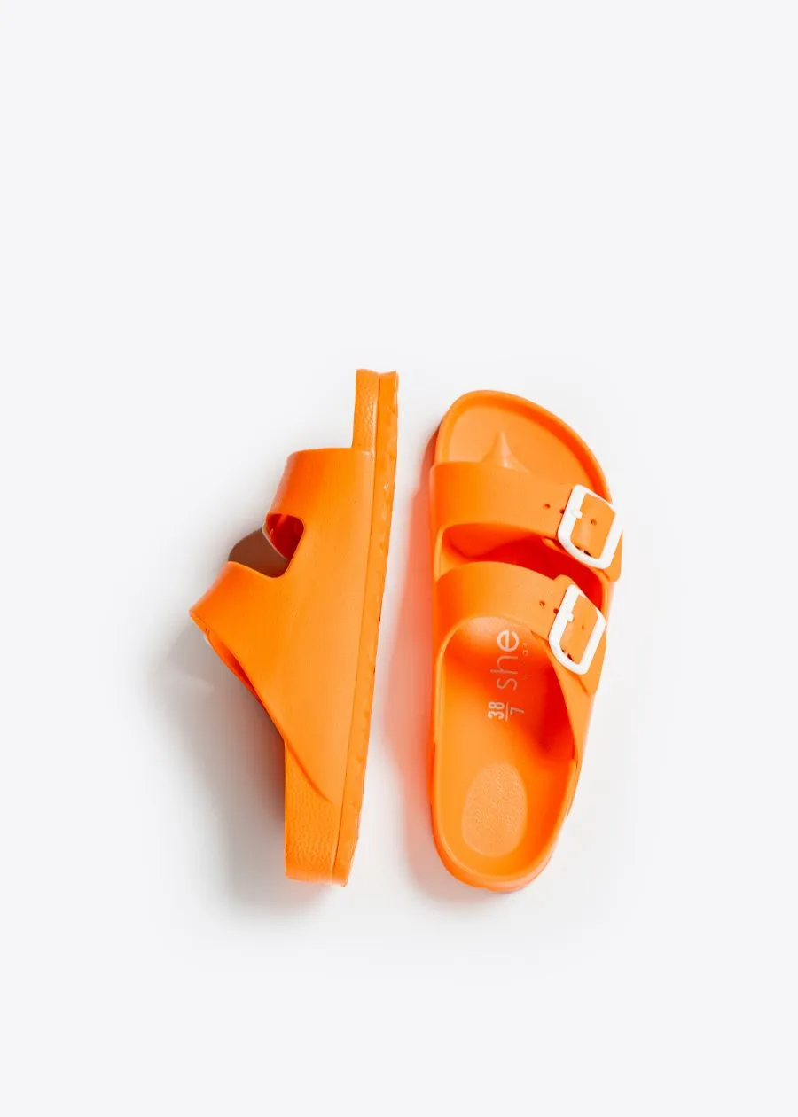 Chill: womens slides