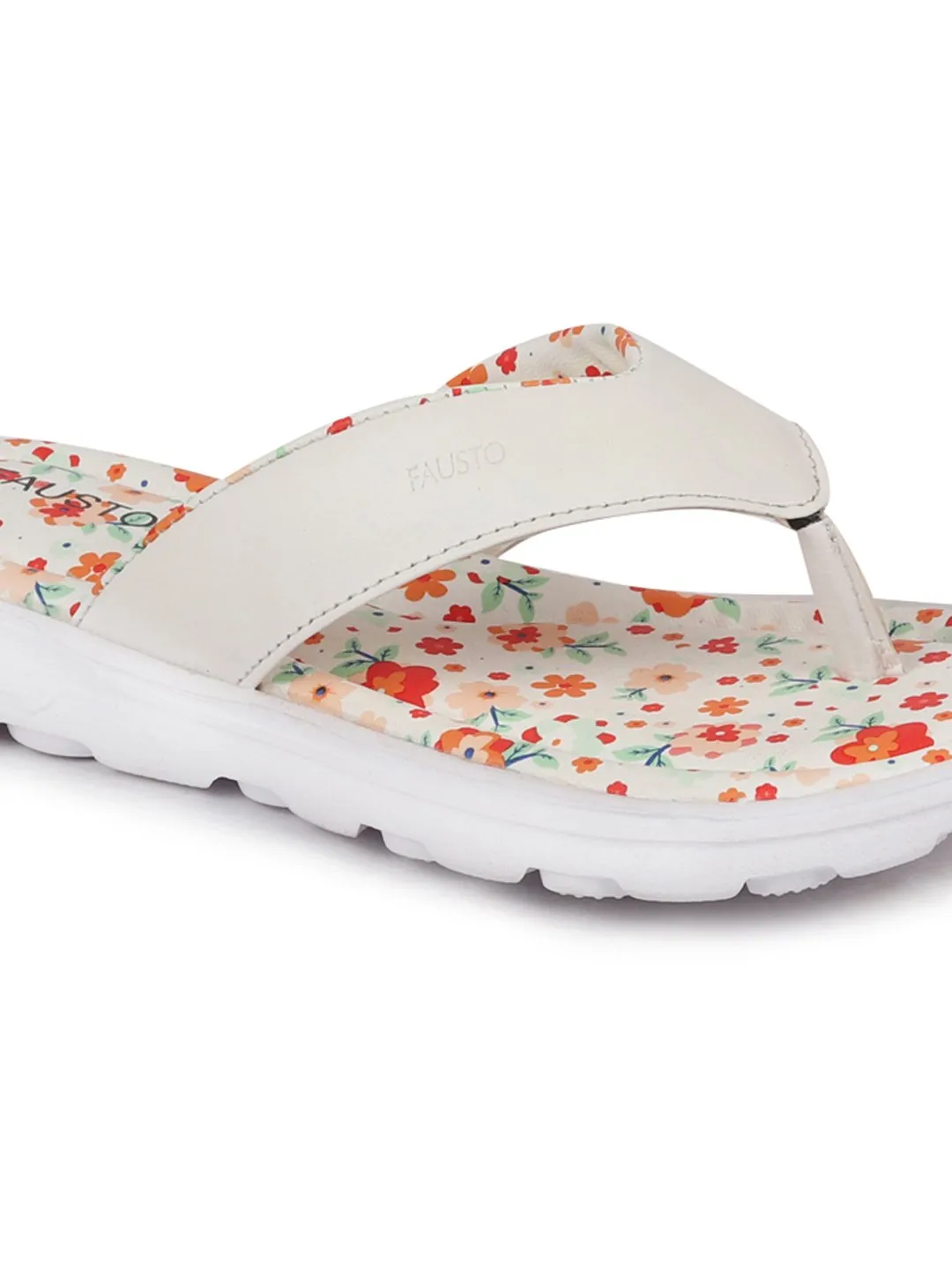 Women White Floral Slippers & Flip Flops